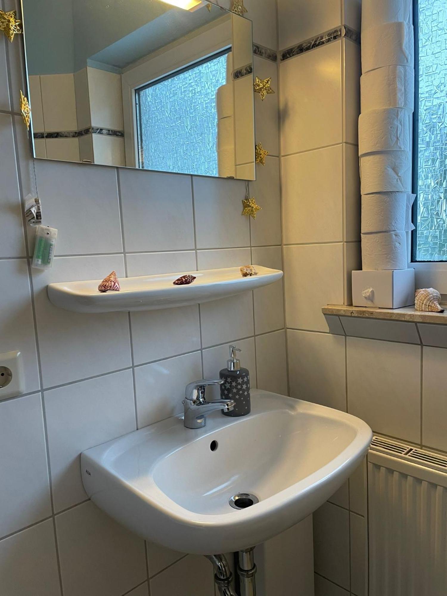 Modernes Apartment Im Gruenen, Mit Park- Und Meer-Naehe Bad Zwischenahn Buitenkant foto