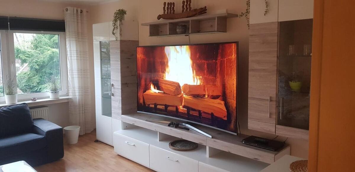 Modernes Apartment Im Gruenen, Mit Park- Und Meer-Naehe Bad Zwischenahn Buitenkant foto